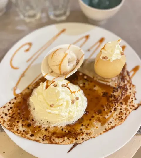Dessert Crèpe glace Caramel Or Blanc